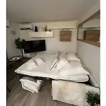 Loubet - Proximite Marina Baie Des Anges - Front De - Parking Prive Apartman