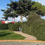 Loubet - Proximite Marina Baie Des Anges - Front De - Parking Prive Apartman *