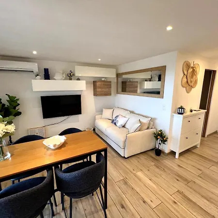Loubet - Proximite Marina Baie Des Anges - Front De - Parking Prive *