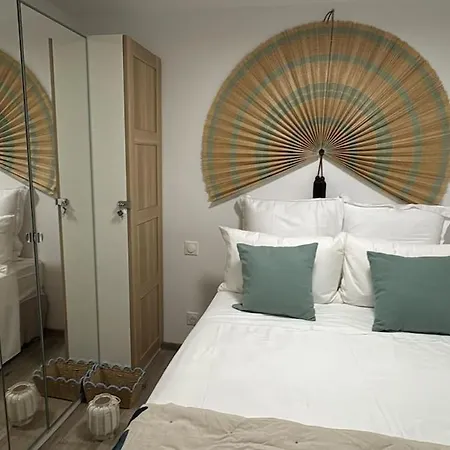 公寓 Loubet - Proximite Marina Baie Des Anges - Front De - Parking Prive *