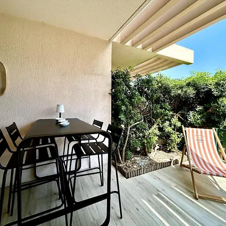 公寓 Loubet - Proximite Marina Baie Des Anges - Front De - Parking Prive 卢贝新城