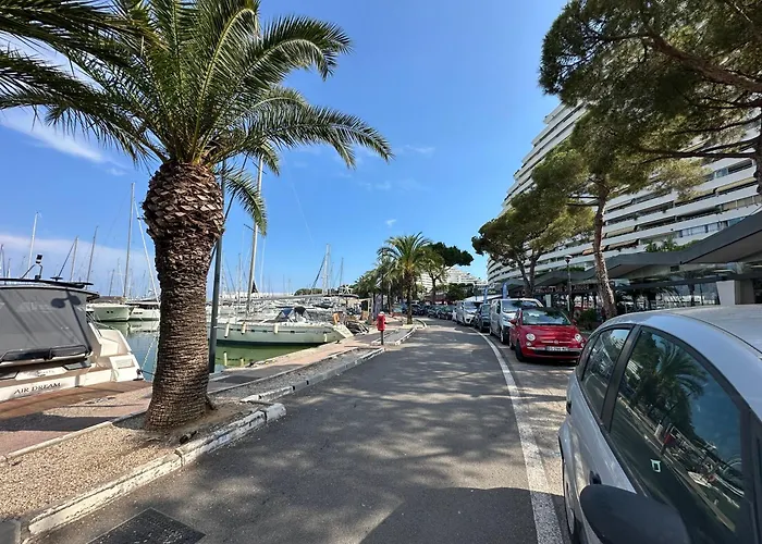 公寓 Loubet - Proximite Marina Baie Des Anges - Front De - Parking Prive *