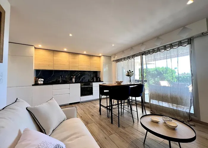 公寓 Loubet - Proximite Marina Baie Des Anges - Front De - Parking Prive