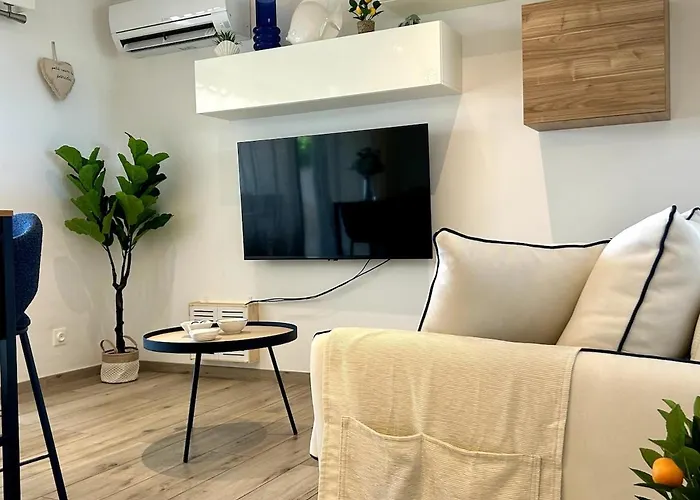 公寓 Loubet - Proximite Marina Baie Des Anges - Front De - Parking Prive *