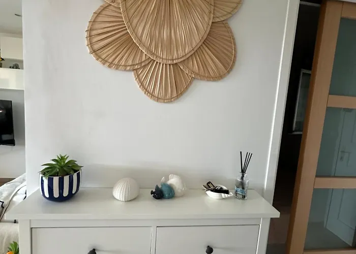 Loubet - Proximite Marina Baie Des Anges - Front De - Parking Prive * 卢贝新城