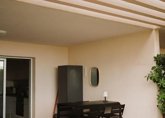 公寓 Loubet - Proximite Marina Baie Des Anges - Front De - Parking Prive *