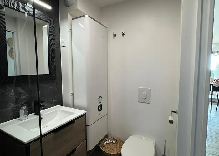 Loubet - Proximite Marina Baie Des Anges - Front De - Parking Prive 公寓 卢贝新城