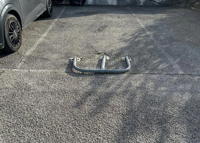 Loubet - Proximite Marina Baie Des Anges - Front De - Parking Prive * 卢贝新城